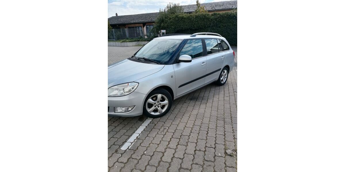 Skoda Fabia 245.000 km 2.950 &euro; Frankfurt 60326