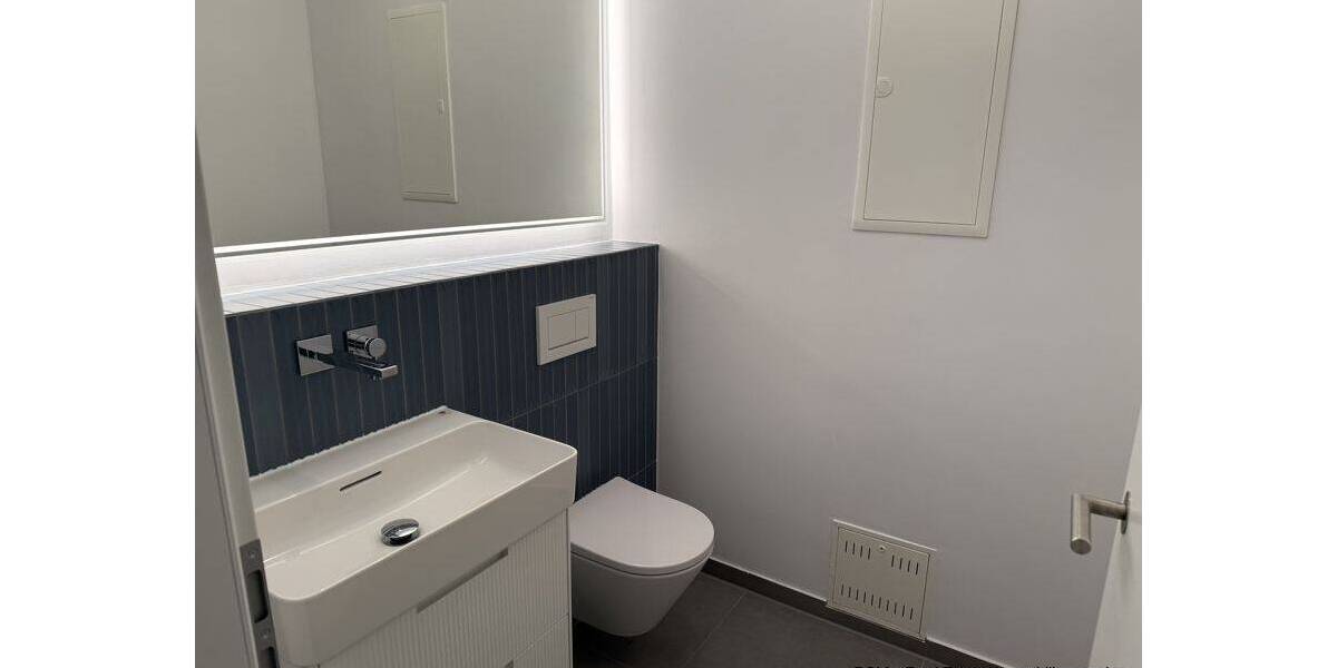 Etagenwohnung Dornbusch - 2 Zimmer, 65 m&sup2;, 1.390&euro; | Angebot:26886042