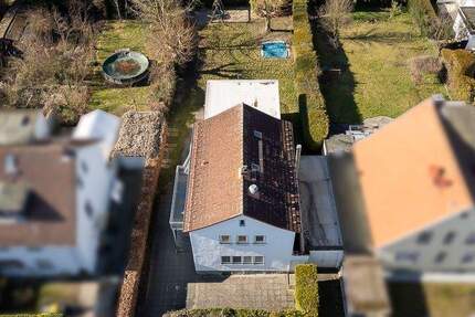 Haus Frankfurt am Main Berkersheim - 5 Zimmer, 173 m&sup2;, 895.000&euro; | Angebot:25738446