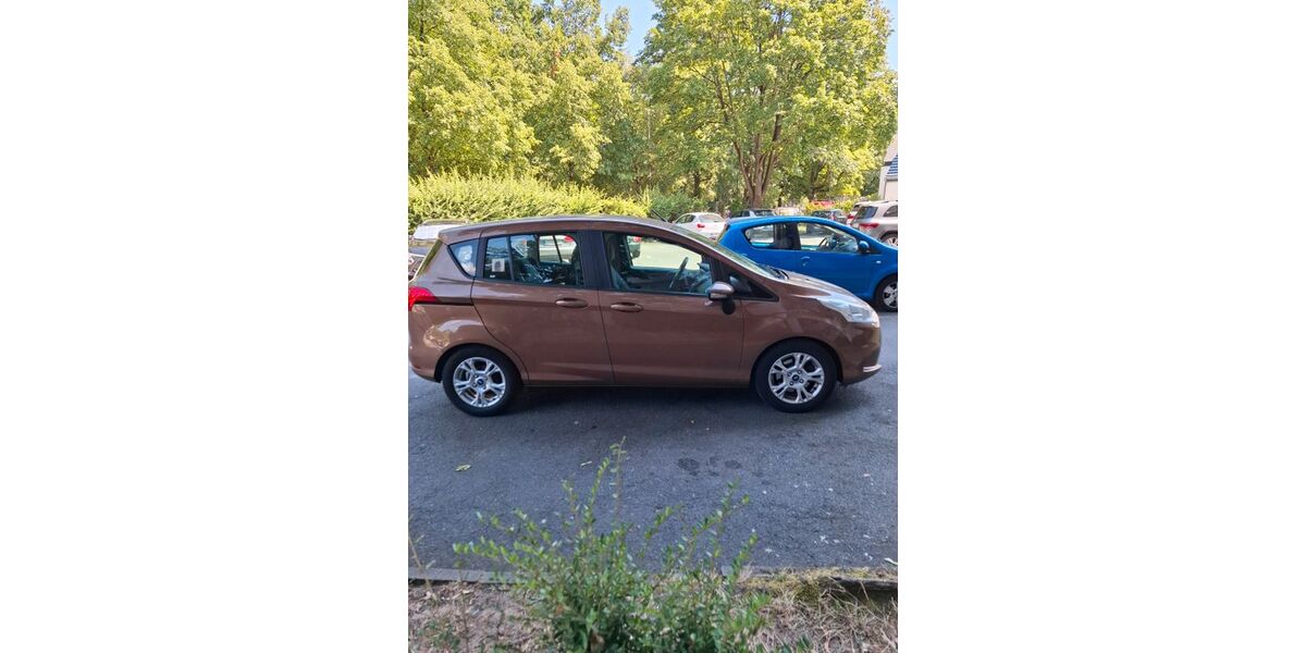 Ford B-Max 133.000 km 3.650 &euro; Heusenstamm 63150