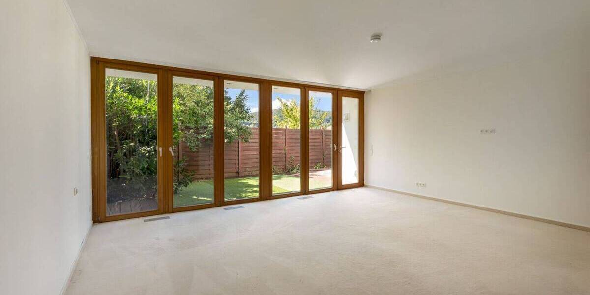 Reihenmittelhaus Hofheim am Taunus Lorsbach - 6 Zimmer, 260 m&sup2;, 899.000&euro; | Angebot:23950743