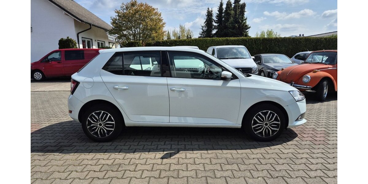 Skoda Fabia Cool Plus 127.420 km 7.490 &euro; Rodgau 63110