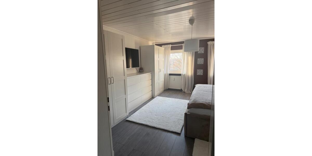 Dachgeschoßwohnung Hanau Lamboy - 3 Zimmer, 72 m&sup2;, 1.050&euro; | Angebot:25764390