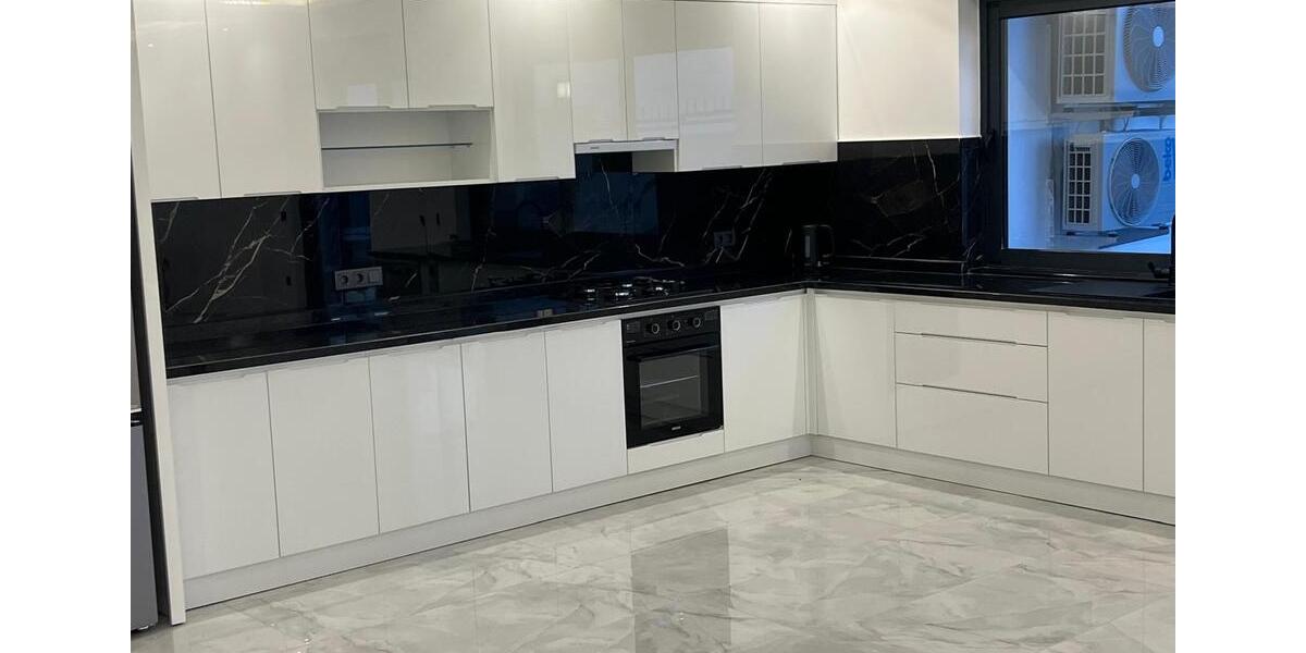 Villa 3 Stöckig 7 zimmer