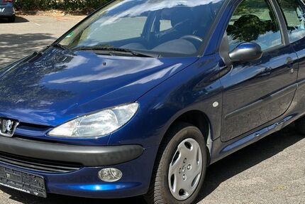 Peugeot 206 67.230 km 1.990 &euro; Rüsselsheim 65428