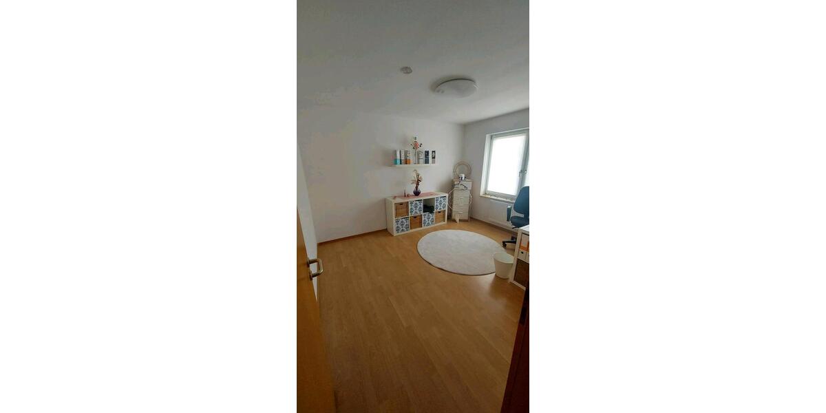 Etagenwohnung Alzenau - 3 Zimmer, 92 m&sup2;, 900&euro; | Angebot:26136163