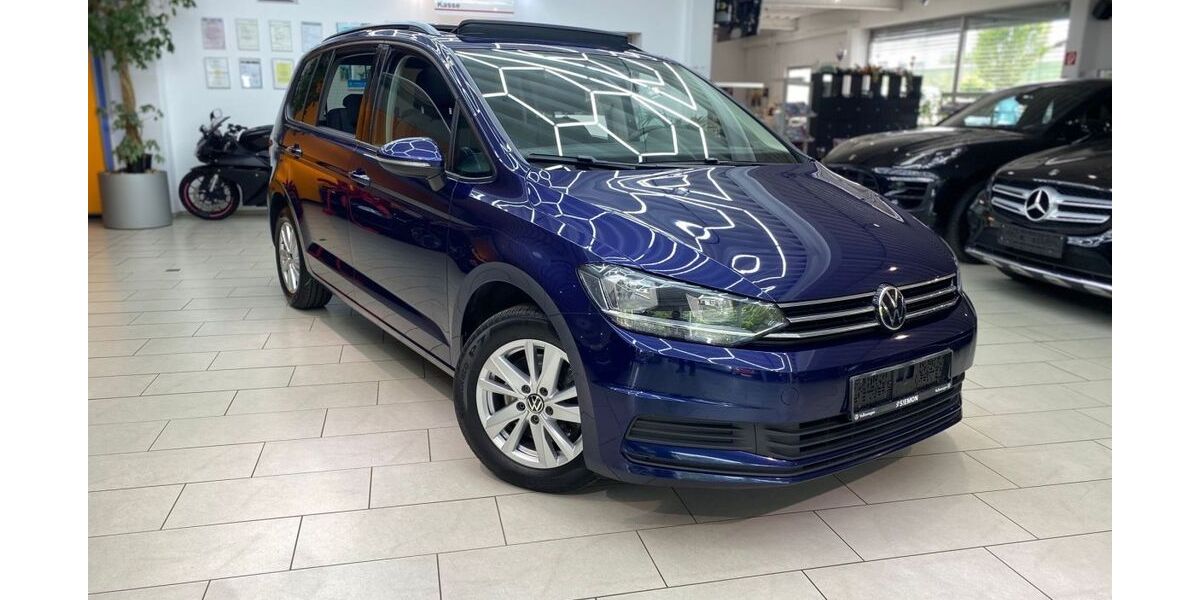 VW Touran 143.132 km 19.300 &euro; Neu-Isenburg 63263