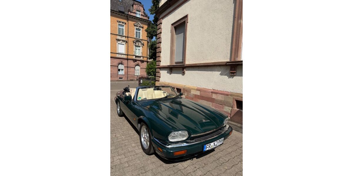 Jaguar XJ 209.500 km 18.400 &euro; Frankfurt am Main 60329