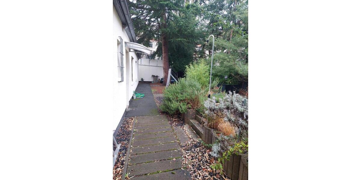 Bungalow Frankfurt am Main Unterliederbach - 10 Zimmer, 230 m&sup2;, 995.000&euro; | Angebot:25547334