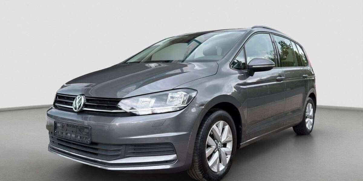 VW Touran 107.000 km 10.500 &euro; Hofheim am Taunus 65719