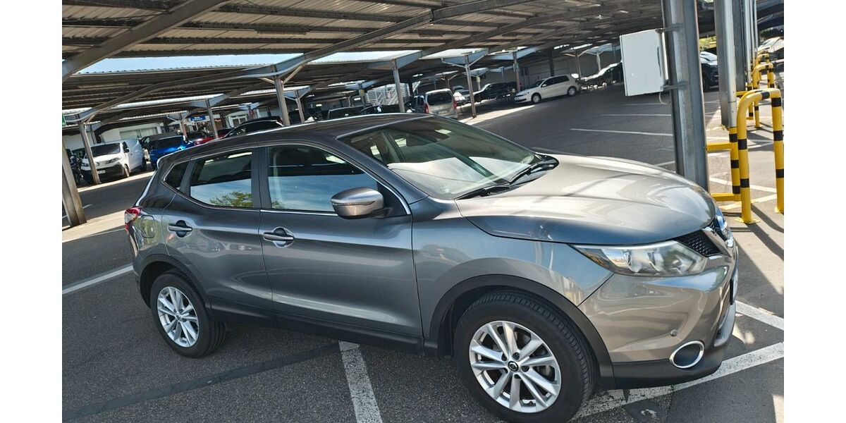 Nissan Qashqai 96.000 km 8.490 &euro; Frankfurt 60431