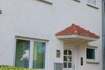 Haus Langenselbold - 4 Zimmer, 107 m&sup2;, 430.900&euro; | Angebot:27098764