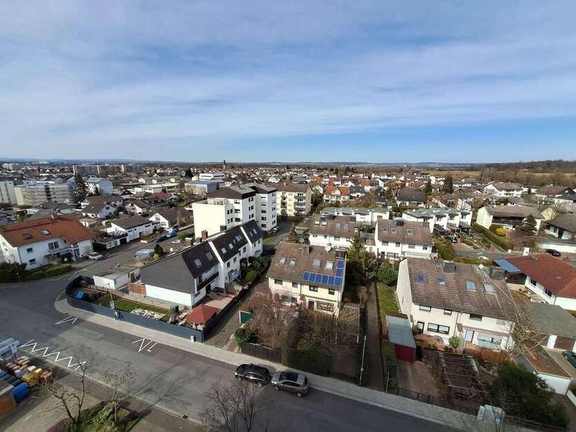 Wohnung zum Kaufen in Rodenbach 322.000 € 149 m²