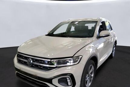 VW T-Roc 15.900 km 21.890 &euro; Flörsheim am Main 65439