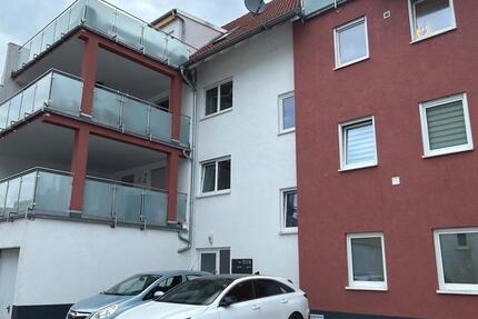 Wohnung Raunheim - 3 Zimmer, 82 m&sup2;, 1.300&euro; | Angebot:26439314