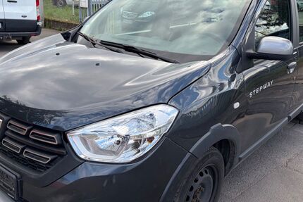 Dacia Lodgy 197.000 km 5.500 &euro; Dietzenbach 63128