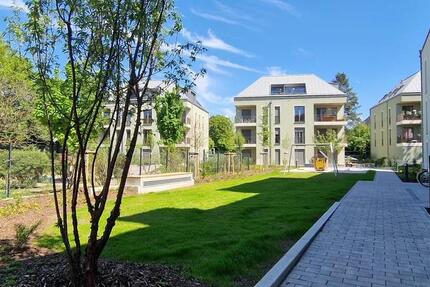 Wohnung Frankfurt am Main Ginnheim - 2 Zimmer, 72 m&sup2;, 1.470&euro; | Angebot:23330565