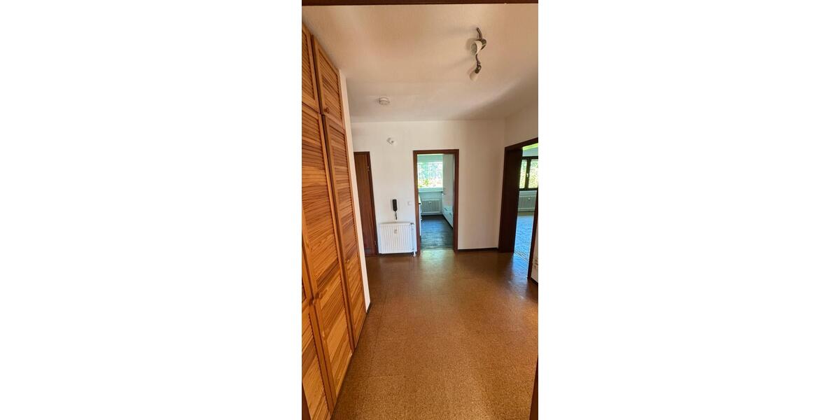Etagenwohnung Frankfurt am Main Nord-Ost - 4 Zimmer, 107 m&sup2;, 1.400&euro; | Angebot:26356239