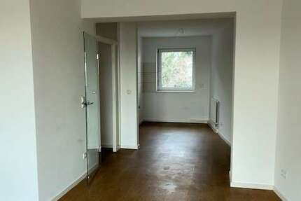 Wohnung zum Mieten in Frankfurt am Main 824,10 € 56.83 m² 2 zimmer