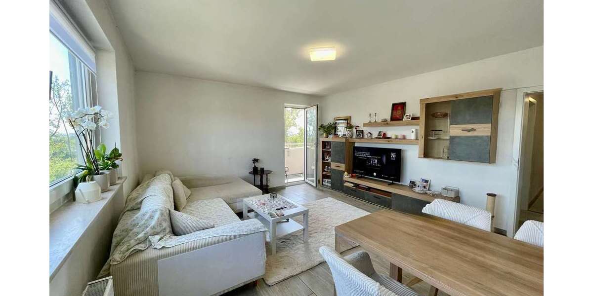Etagenwohnung Hanau Lamboy - 3 Zimmer, 83 m&sup2;, 195.000&euro; | Angebot:26985178