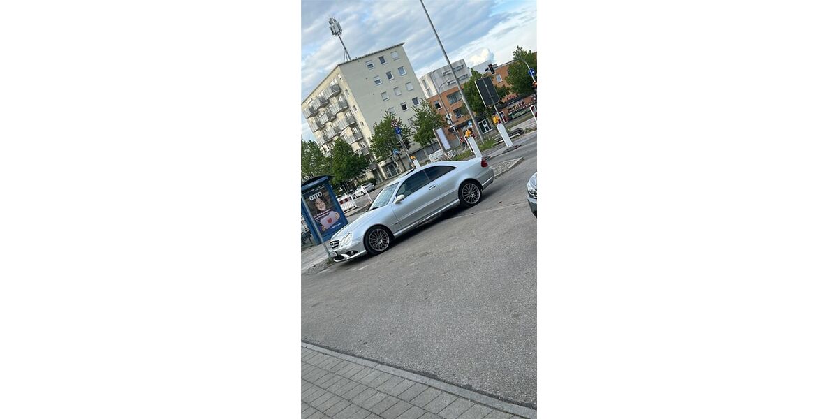 Mercedes-Benz CLK 220 266.666 km 5.500 &euro; Mühlheim am Main 63165