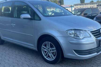 VW Touran 132.546 km 5.499 &euro; Frankfurt am Main 65933