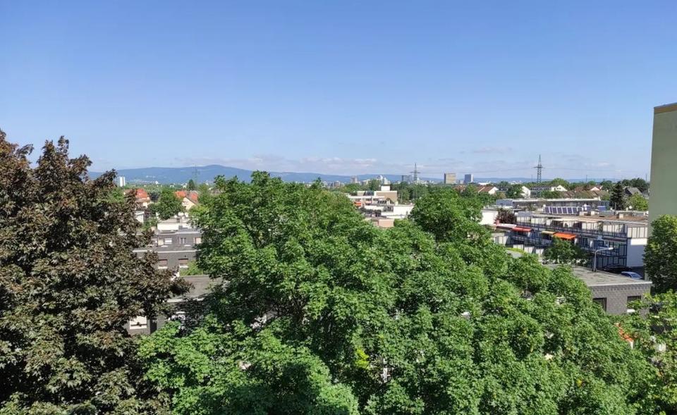 Helle 3 Zimmer Wohnung mit Balkon, EBK & S-Bahn nahe in Frankfurt 3 zimmer