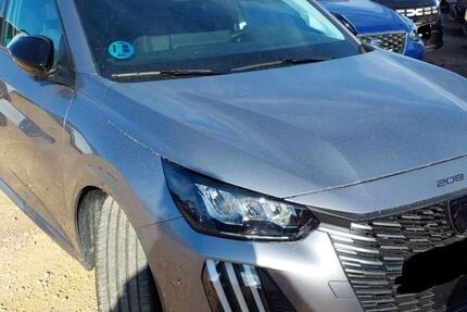 Peugeot 208 18.066 km 19.680 &euro; Rüsselsheim 65428