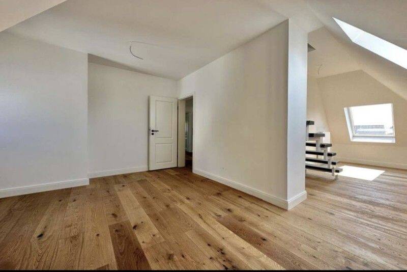 Einfamilienhaus Frankfurt am Main Schwanheim - 9 Zimmer, 899.000&euro; | Angebot:26826421