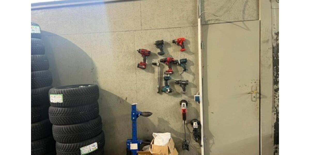 Gewerbeobjekt Frankfurt am Main Bergen-Enkheim - 100&euro; | Angebot:25265558