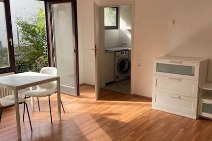 Wohnung zum Mieten in Frankfurt 650 € 35 m² 1 zimmer