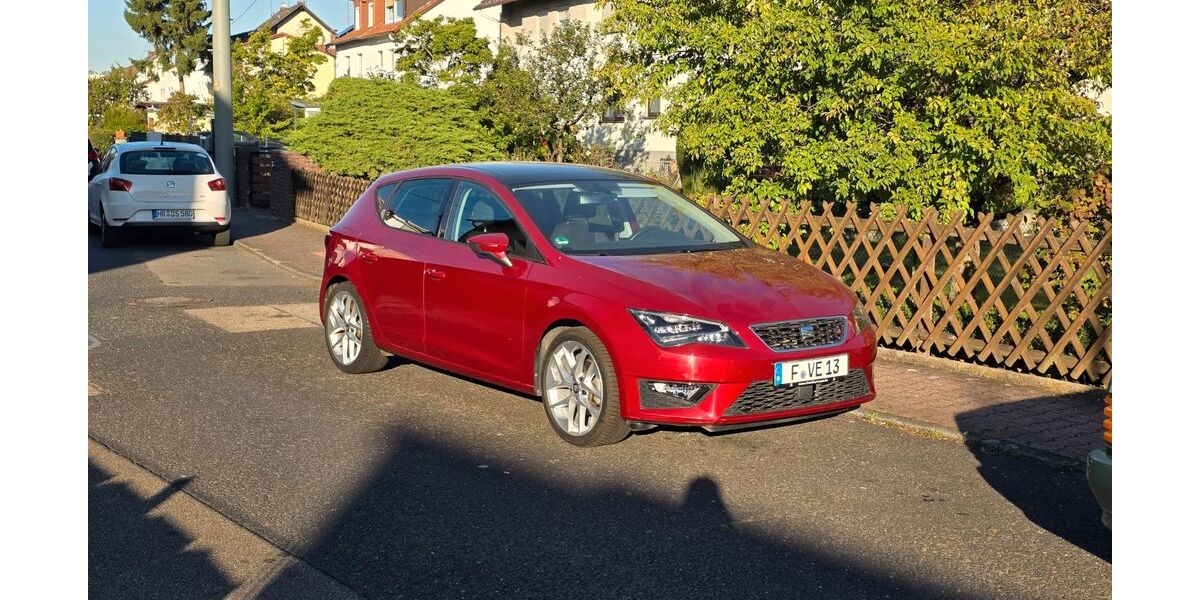 Seat Leon 27.100 km 16.075 &euro; Frankfurt am Main 60529