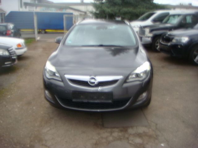 Opel Astra 204.000 km 2.650 &euro; Erlensee 63526