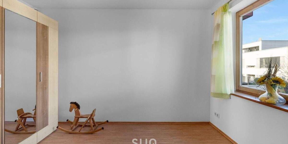 Reihenmittelhaus Frankfurt am Main Kalbach-Riedberg - 6 Zimmer, 160 m&sup2;, 1.150.000&euro; | Angebot:25525603