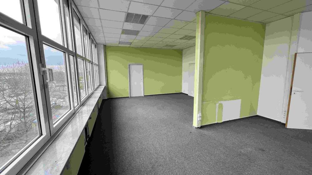 Büroetage im 3. OG zu vermieten - teilbar ab ca. 300 m² zimmer