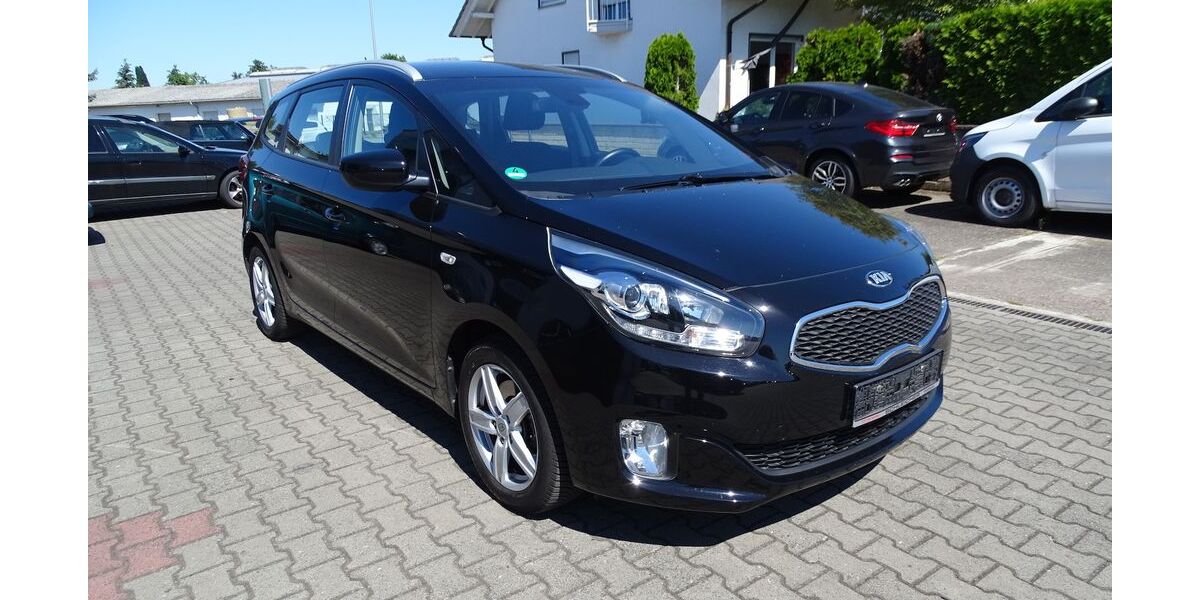 Kia Carens 46.244 km 14.490 € Rodgau 63110