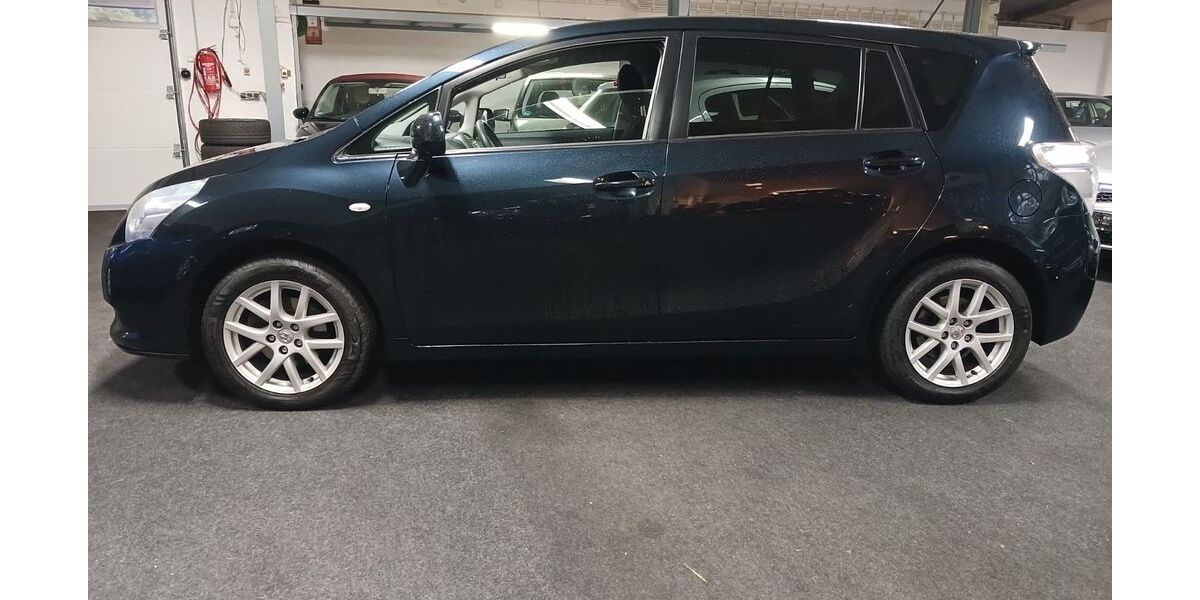 Toyota Verso 159.800 km 9.450 &euro; Rüsselsheim 65428