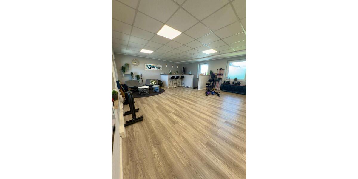 Gewerbeobjekt Wehrheim - 950&euro; | Angebot:26544288