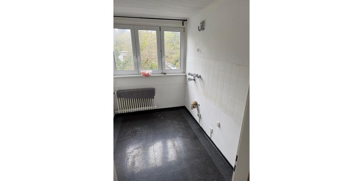 Dachgeschoßwohnung Kronberg im Taunus - 3 Zimmer, 90 m&sup2;, 950&euro; | Angebot:26439305