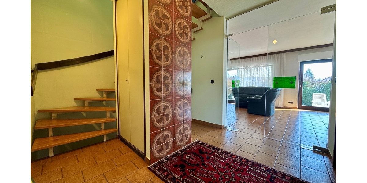 Wehrheim: Ideales Einfamilienhaus in kinderfreundlicher Lage mit viel Platz für die Familie! - Einfamilienhaus Wehrheim | Angebot:25976912