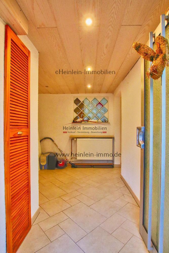 Einfamilienhaus# opt. Bauplatz# Sauna# Wintergarten# Kaminofen# PV & Solar# Griesheim Hofmannstr. 8 zimmer