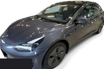 Tesla Model 3 68.677 km 25.500 &euro; Hanau 63457