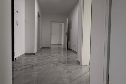 Wohnung Neu-Anspach Anspach - 4 Zimmer, 95 m&sup2;, 1.400&euro; | Angebot:25380897