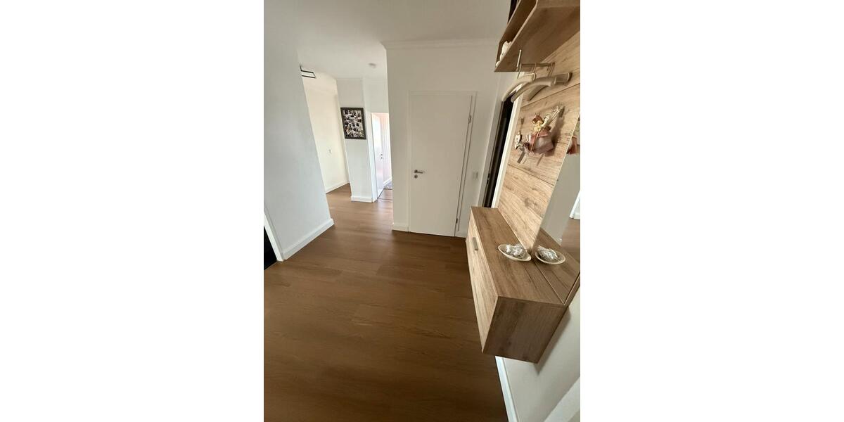 Etagenwohnung Langenselbold - 4 Zimmer, 100 m&sup2;, 299.000&euro; | Angebot:27261741