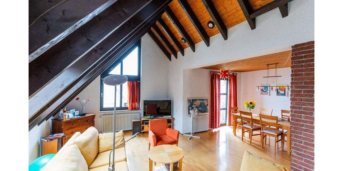 Mehrfamilienhaus, Wohnhaus Bischofsheim - 8 Zimmer, 695.000&euro; | Angebot:25660958