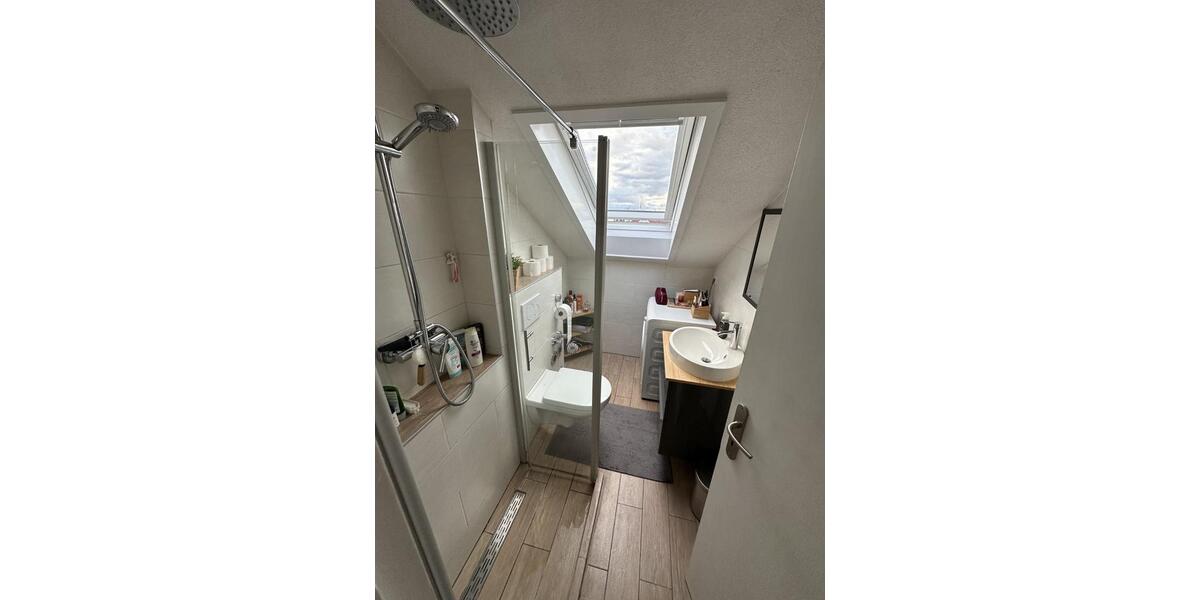 Dachgeschoßwohnung Münster (Hessen) - 3 Zimmer, 55 m&sup2;, 199.000&euro; | Angebot:25206636