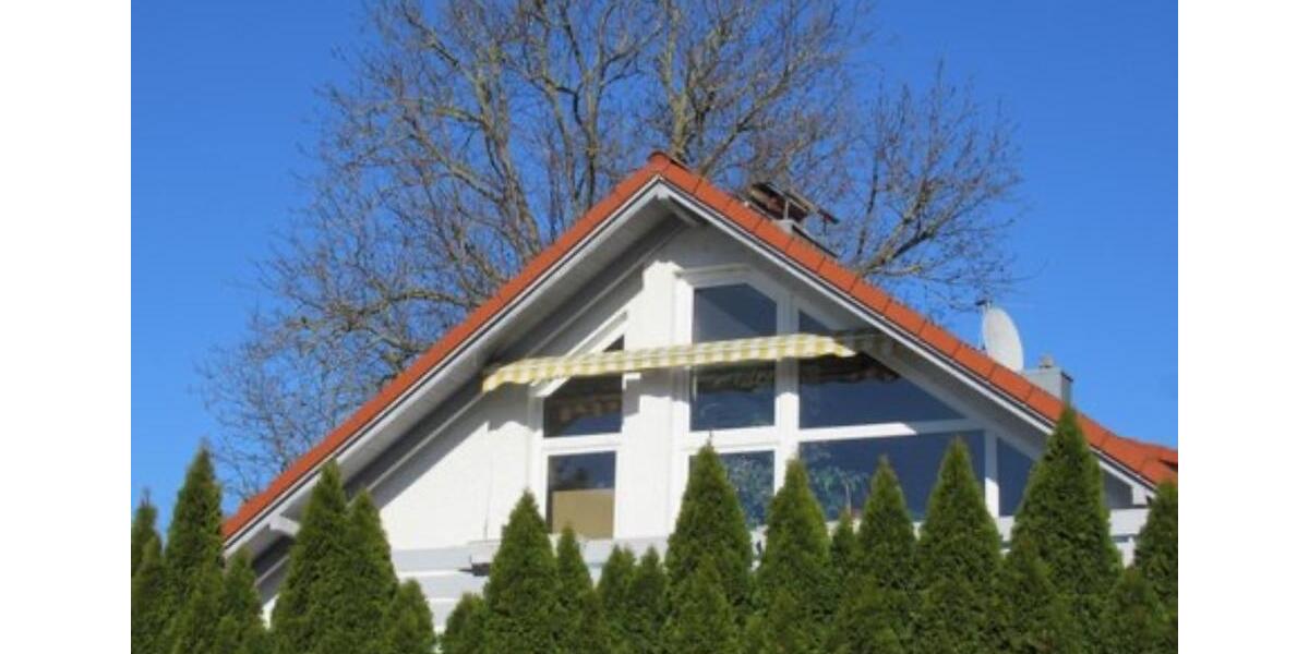 Dachgeschoßwohnung Schöneck - 4 Zimmer, 94 m&sup2;, 1.050&euro; | Angebot:25354710