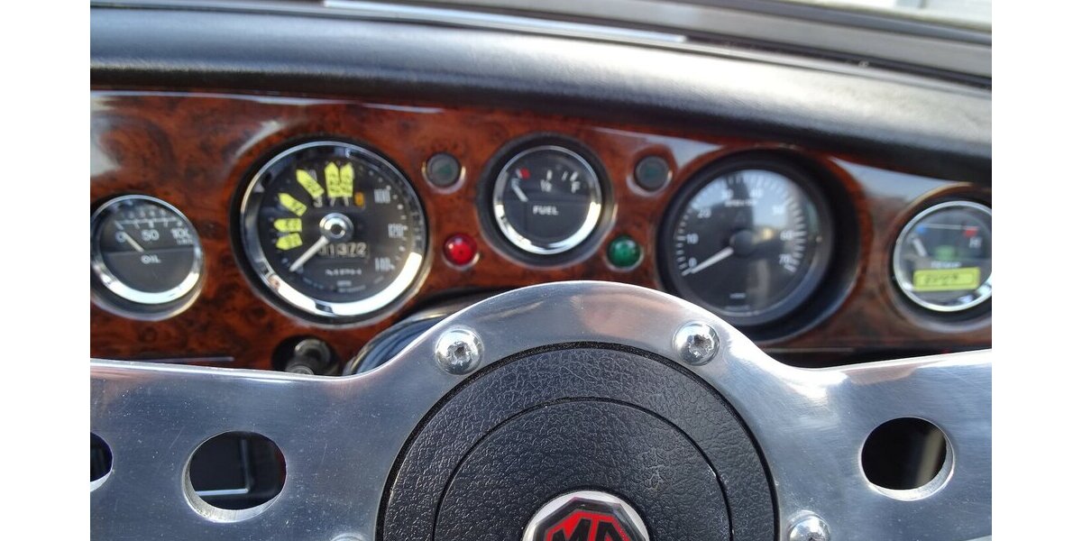 MG B Unikat V8 Alu Motor 2.195 km 22.990 &euro; Rodgau 63110