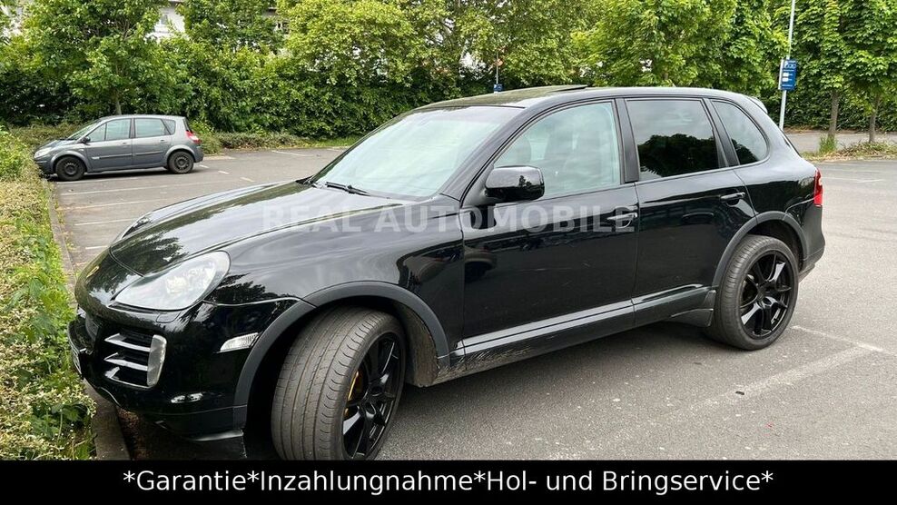 Porsche Cayenne 195.000 km 14.300 € Frankfurt am Main 65933