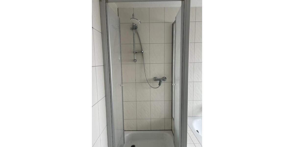 Etagenwohnung Kriftel - 2.5 Zimmer, 91 m&sup2;, 1.490&euro; | Angebot:25082720